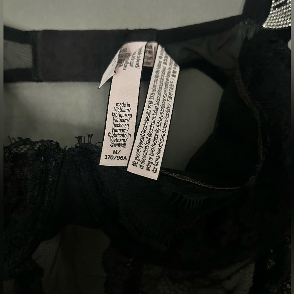 Victorias Secret Black Lace Lingerie - Picture 6 of 6